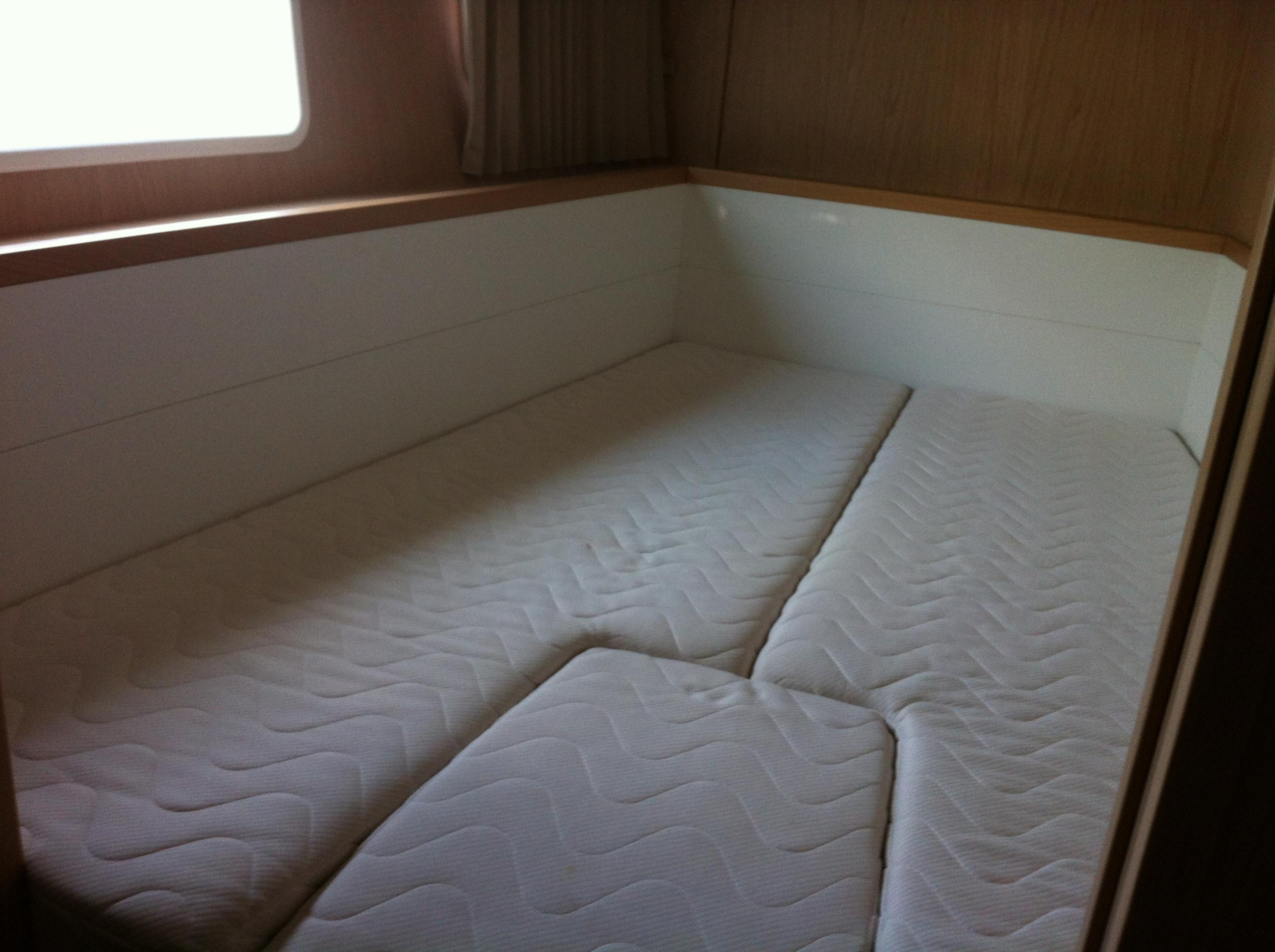Lagoon 400 S2 — photo 16