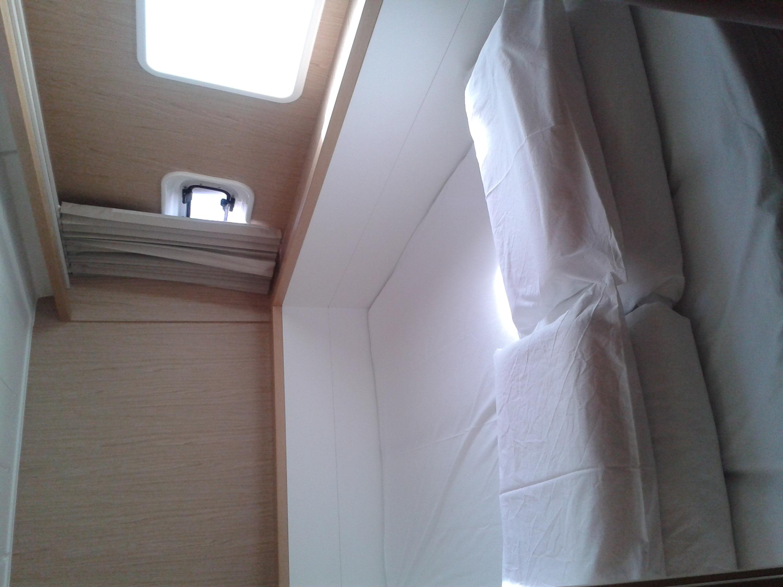 Lagoon 400 S2 — photo 20