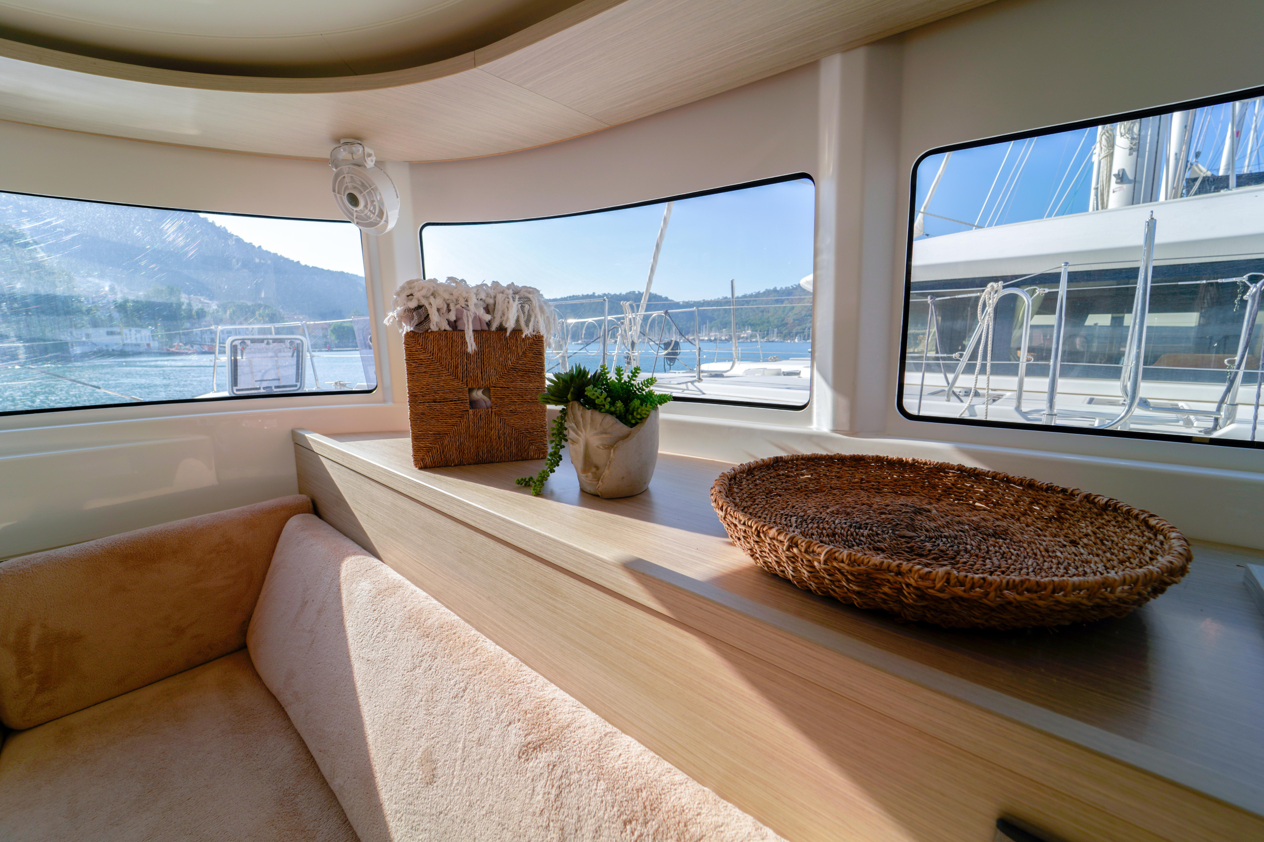 Lagoon 46 — photo 15