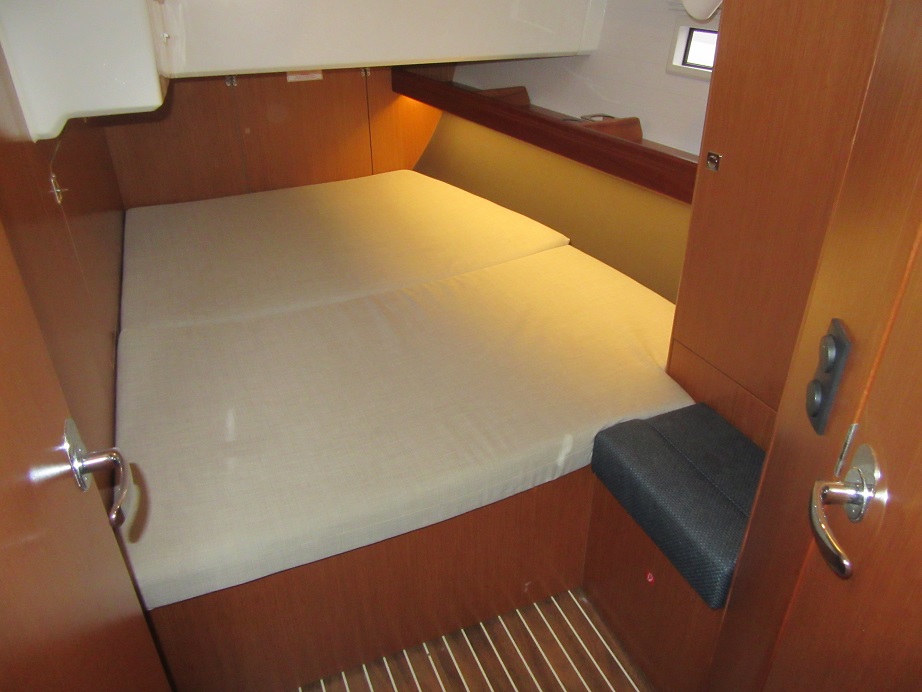 Bavaria Cruiser 46 — photo 12