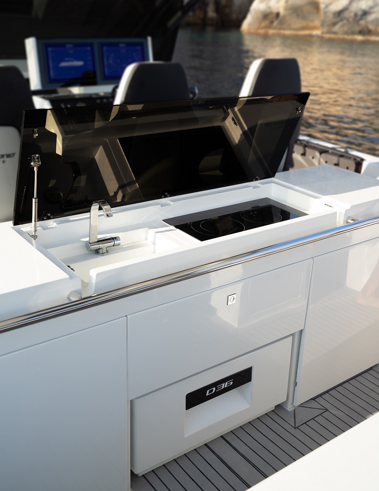 De Antonio 36 Hard Top — photo 5