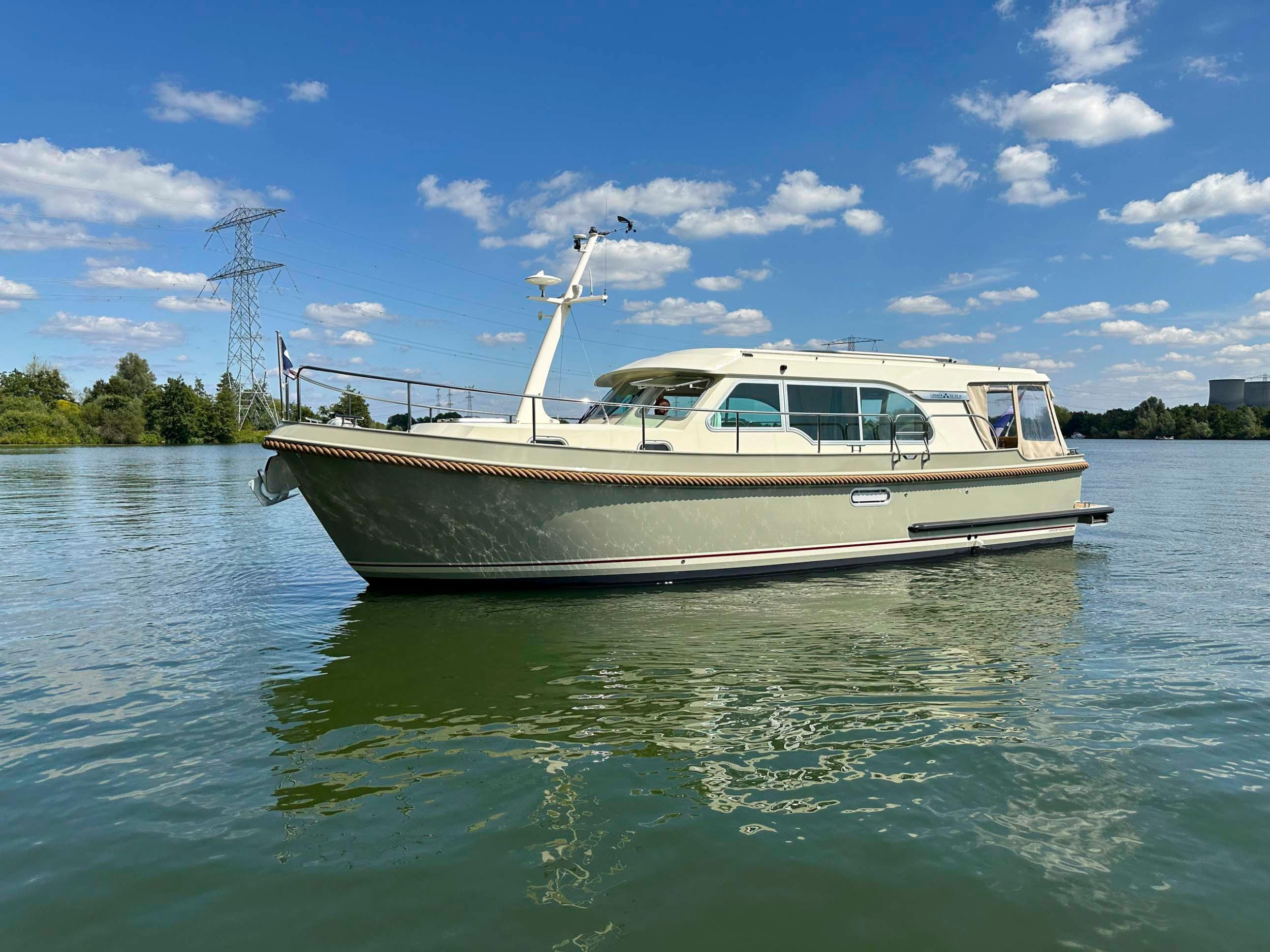 Linssen Grand Sturdy 34.9 Sedan[G] — photo 1