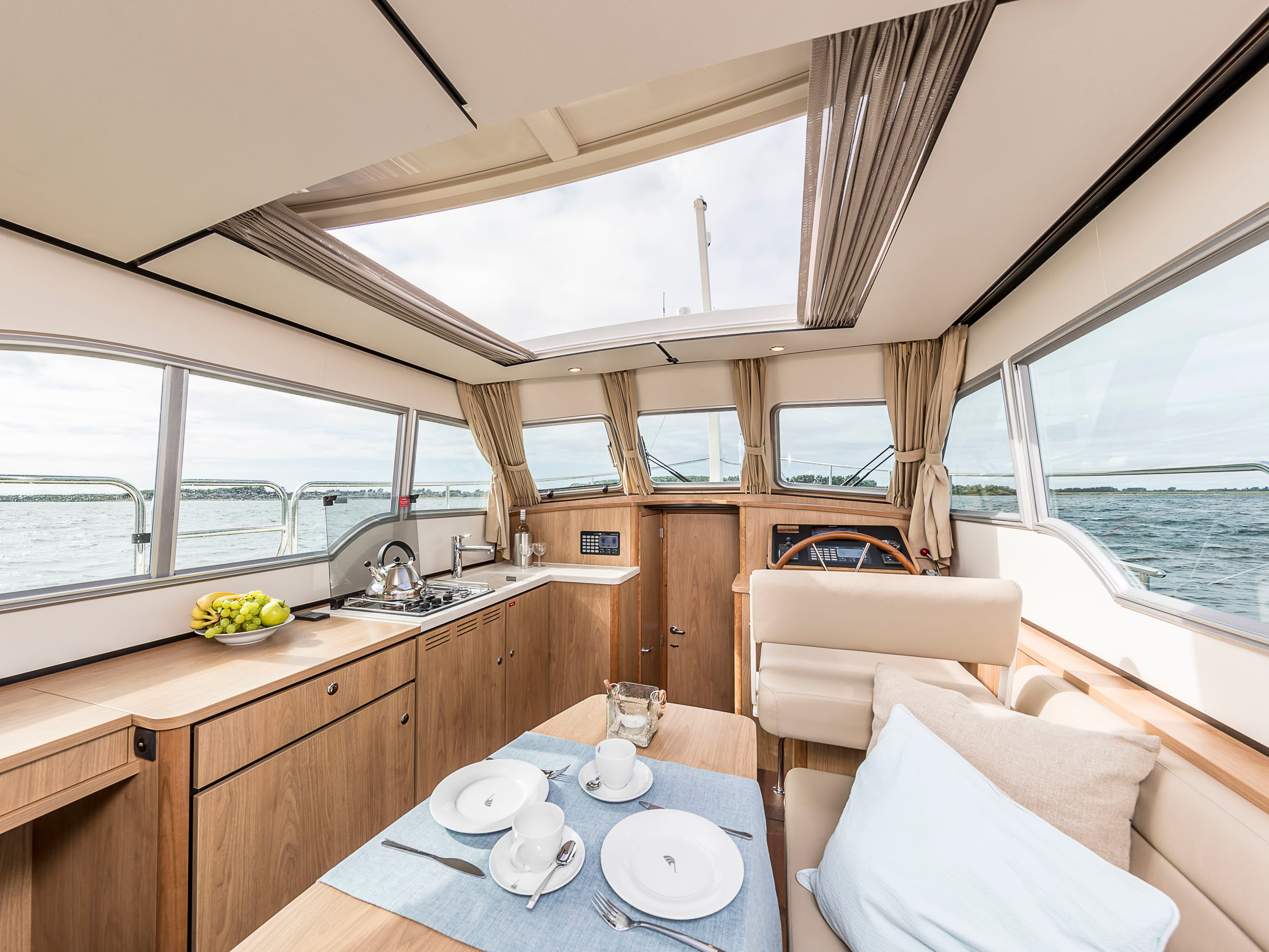 Linssen Grand Sturdy 34.9 Sedan[G] — photo 8