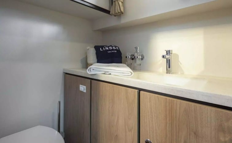 Linssen Grand Sturdy 34.9 Sedan[G] — photo 11