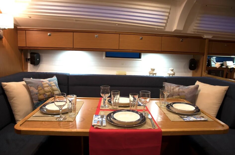 Bavaria 41 Cruiser — photo 2