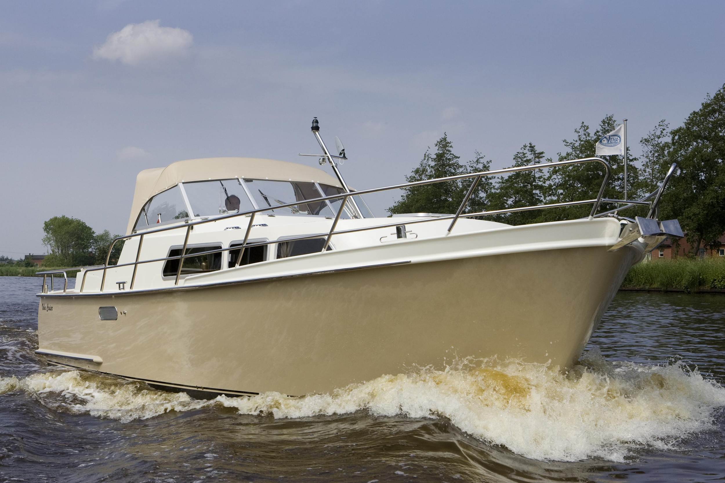 Delos 1100 Cruiser — photo 10