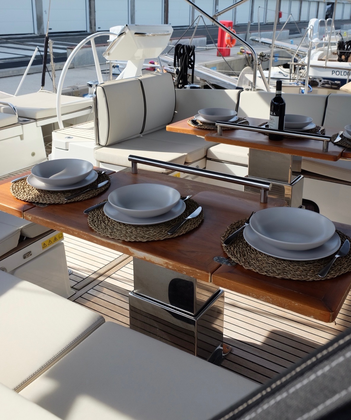 Oceanis Yacht 62 — photo 23