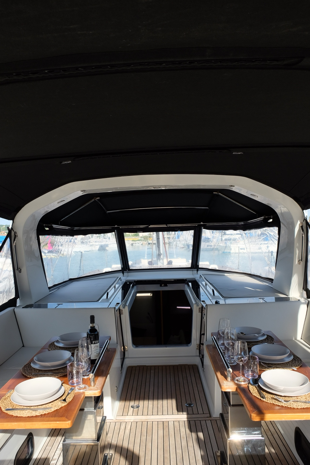 Oceanis Yacht 62 — photo 16