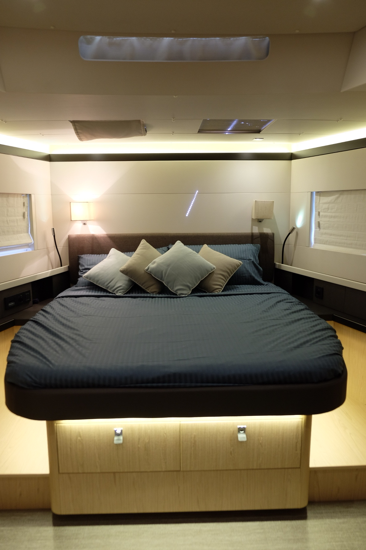 Oceanis Yacht 62 — photo 27