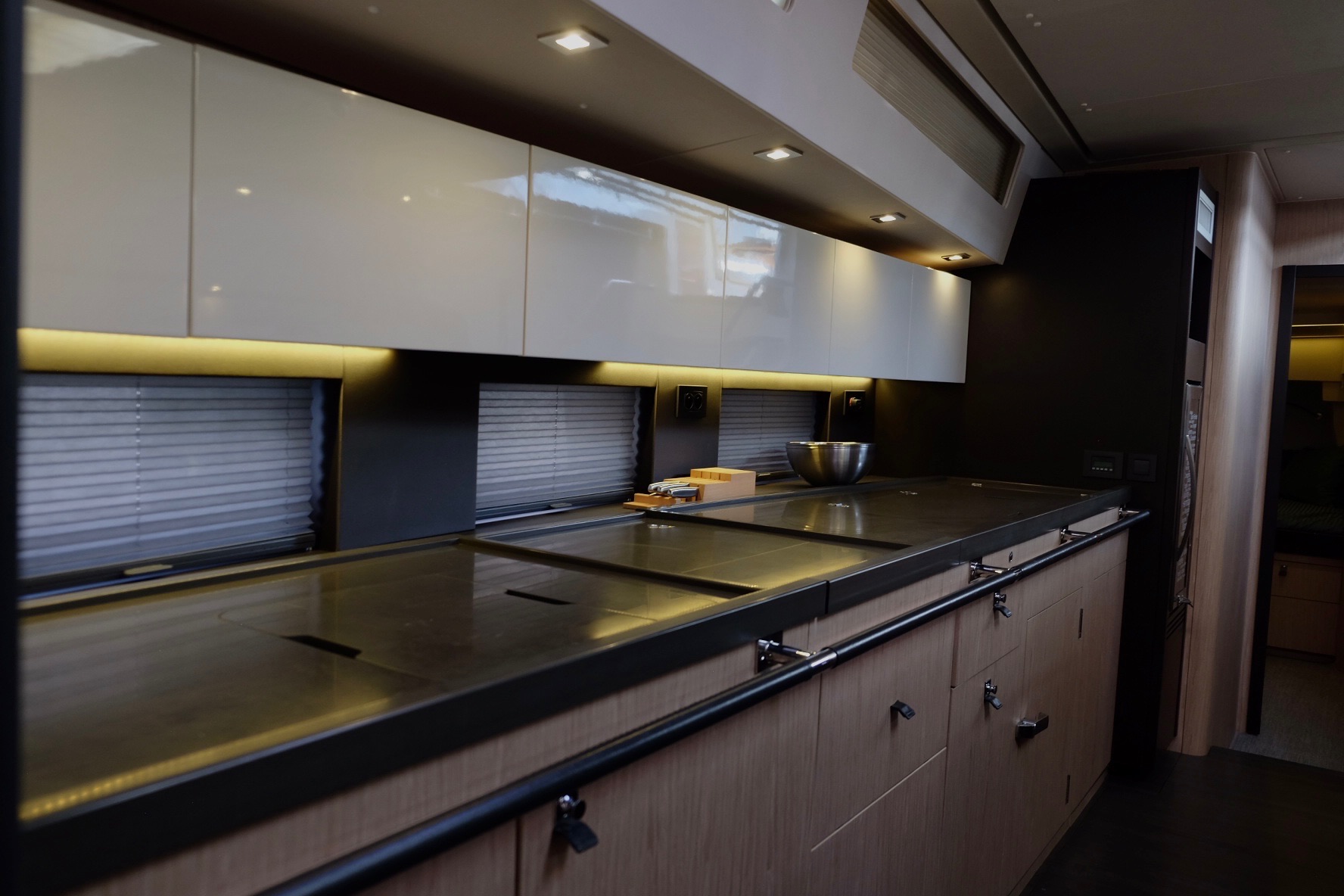 Oceanis Yacht 62 — photo 47