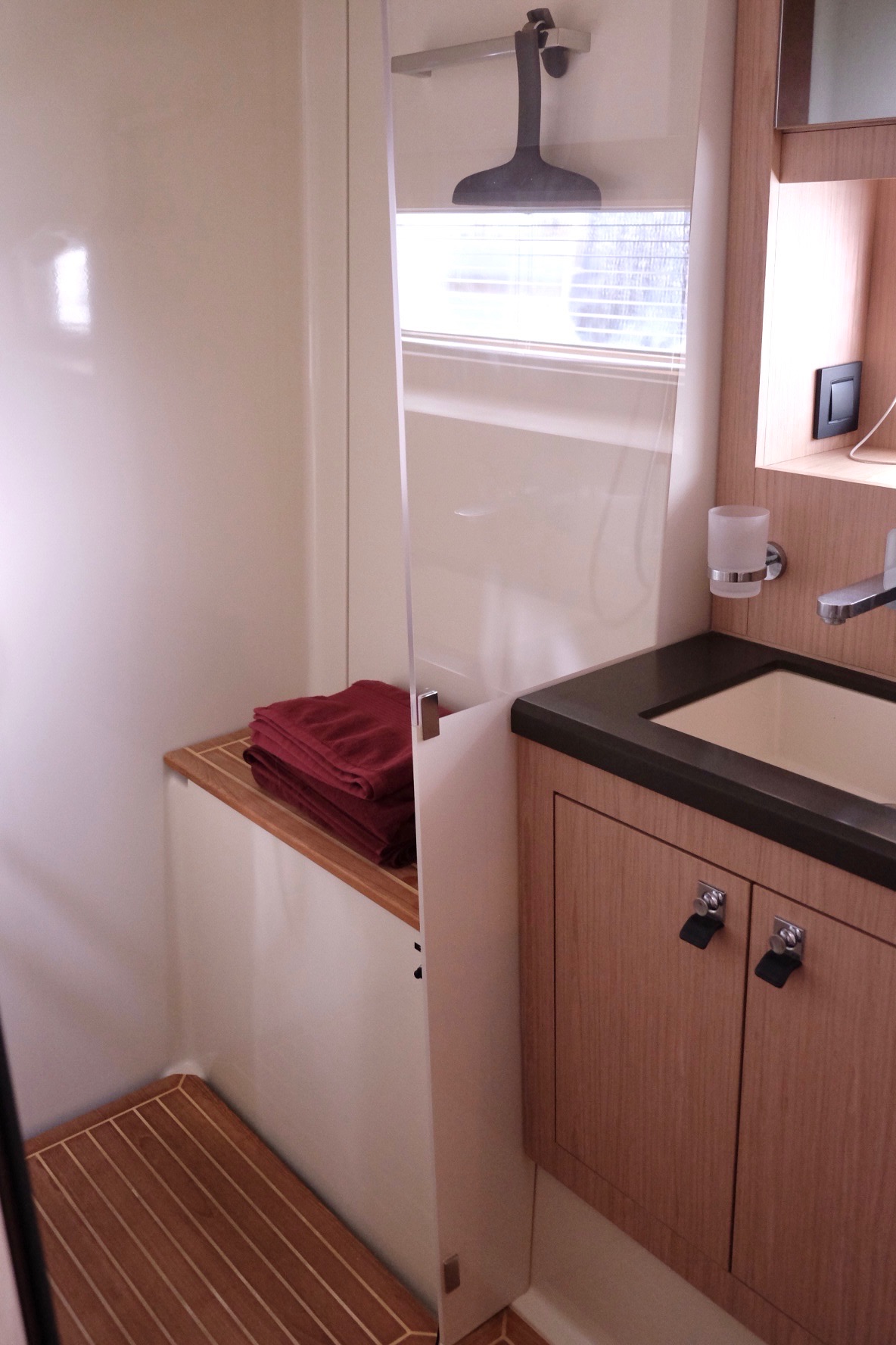 Oceanis Yacht 62 — photo 4