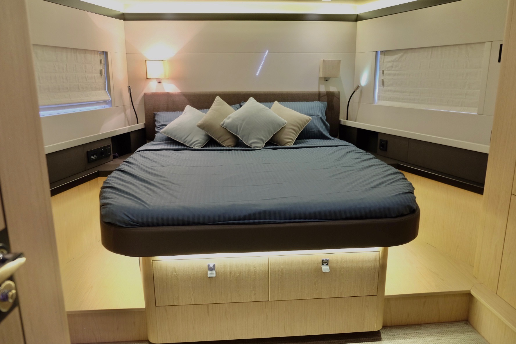 Oceanis Yacht 62 — photo 46