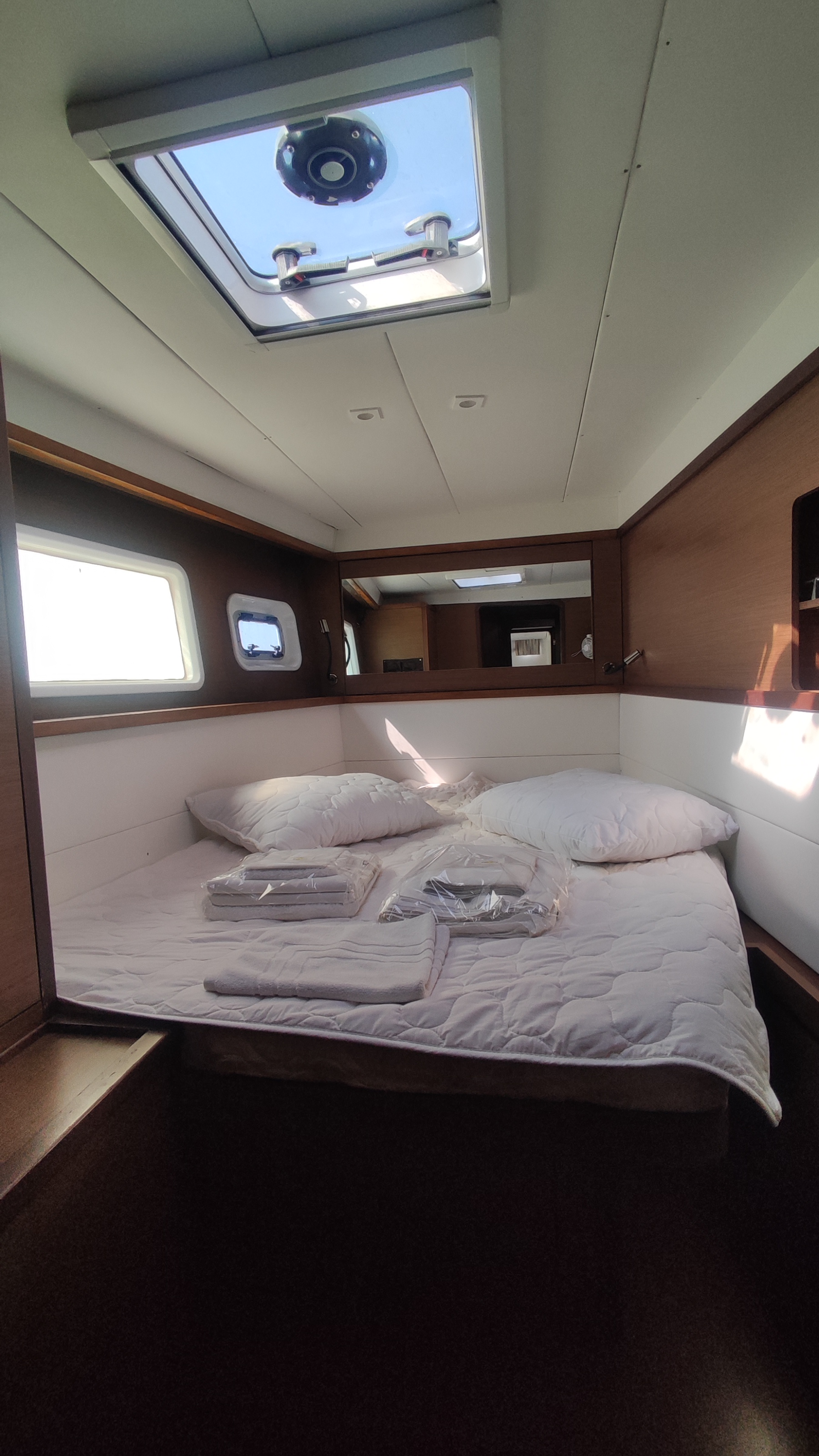 Lagoon 450 Flybridge — photo 10