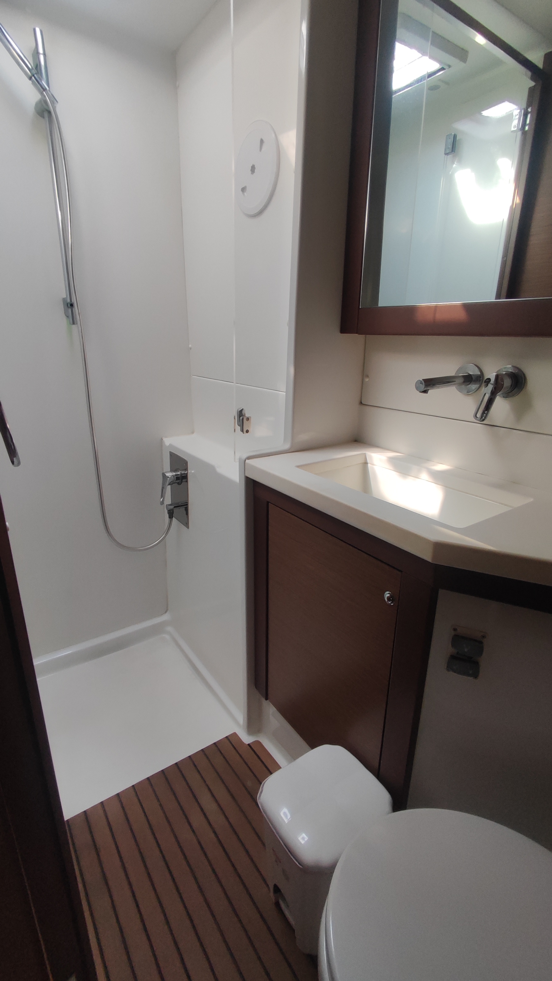 Lagoon 450 Flybridge — photo 8