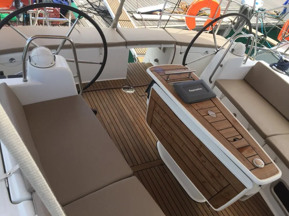 Oceanis 50 Family — photo 4