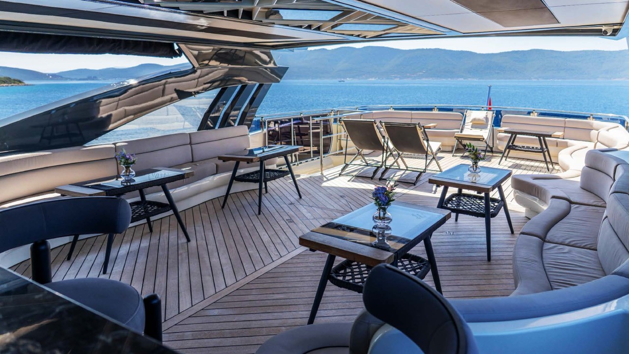 Super Luxury Motor Yacht — photo 8