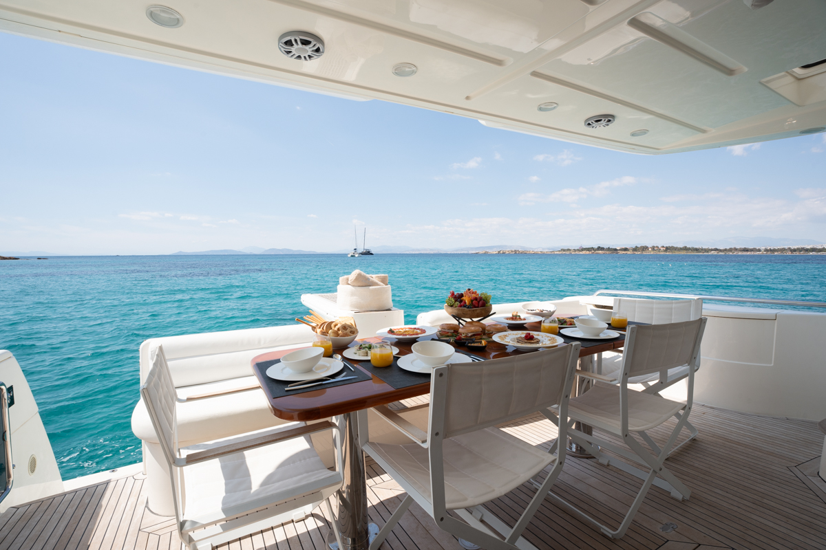 Ferretti 630 — photo 11