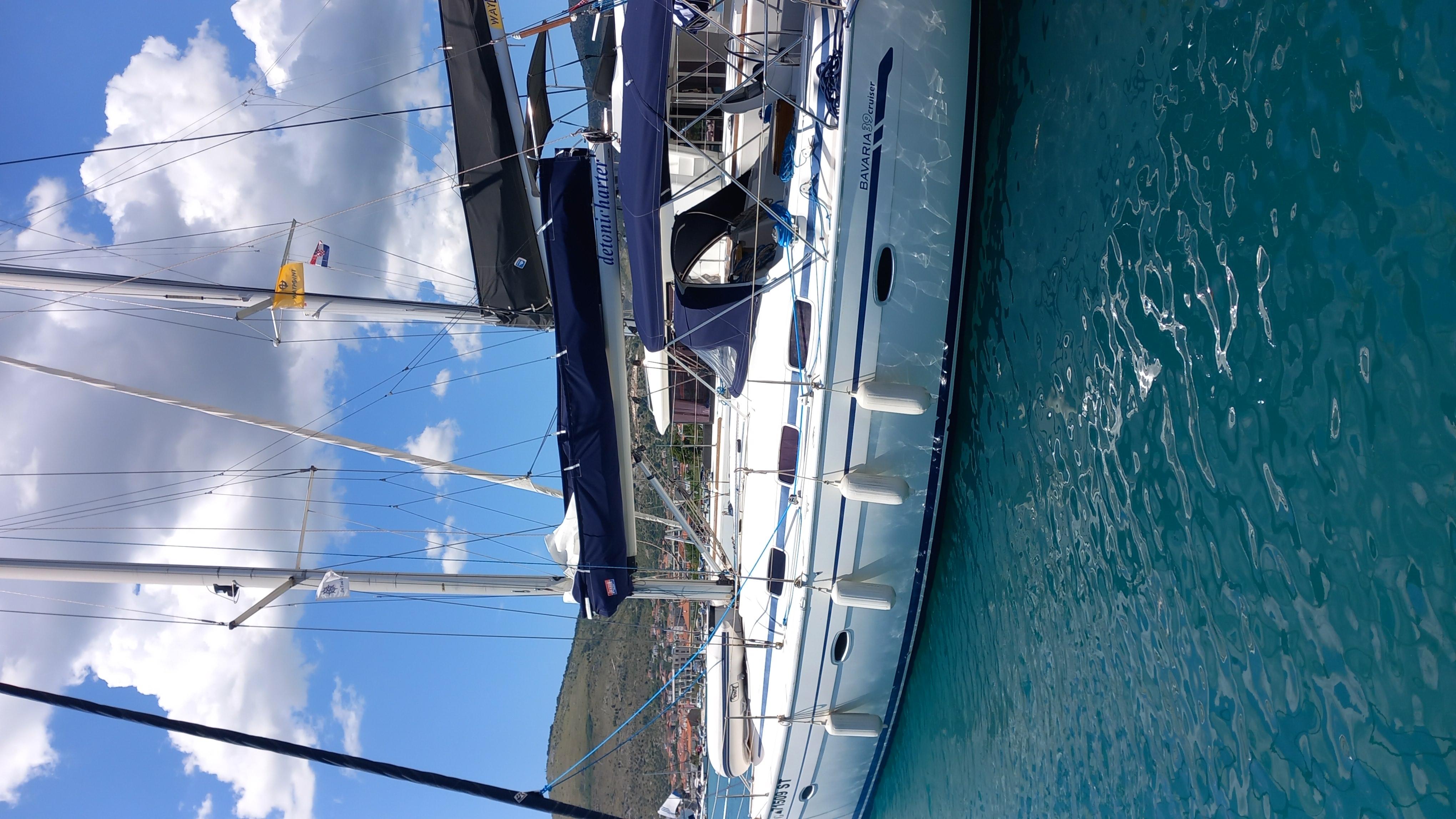 Bavaria 39 Cruiser — photo 8