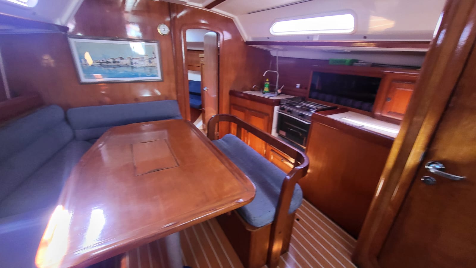 Dufour 36 Classic — photo 8