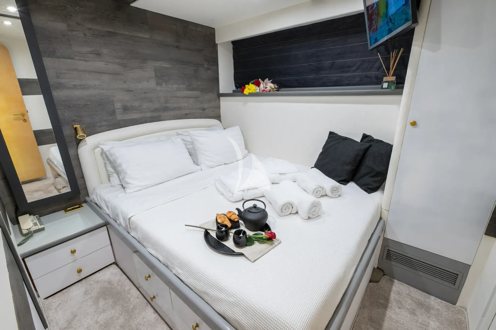 Alfamarine 90 — photo 24