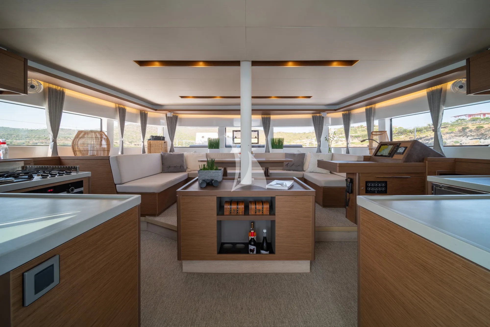 Lagoon 50 — photo 15