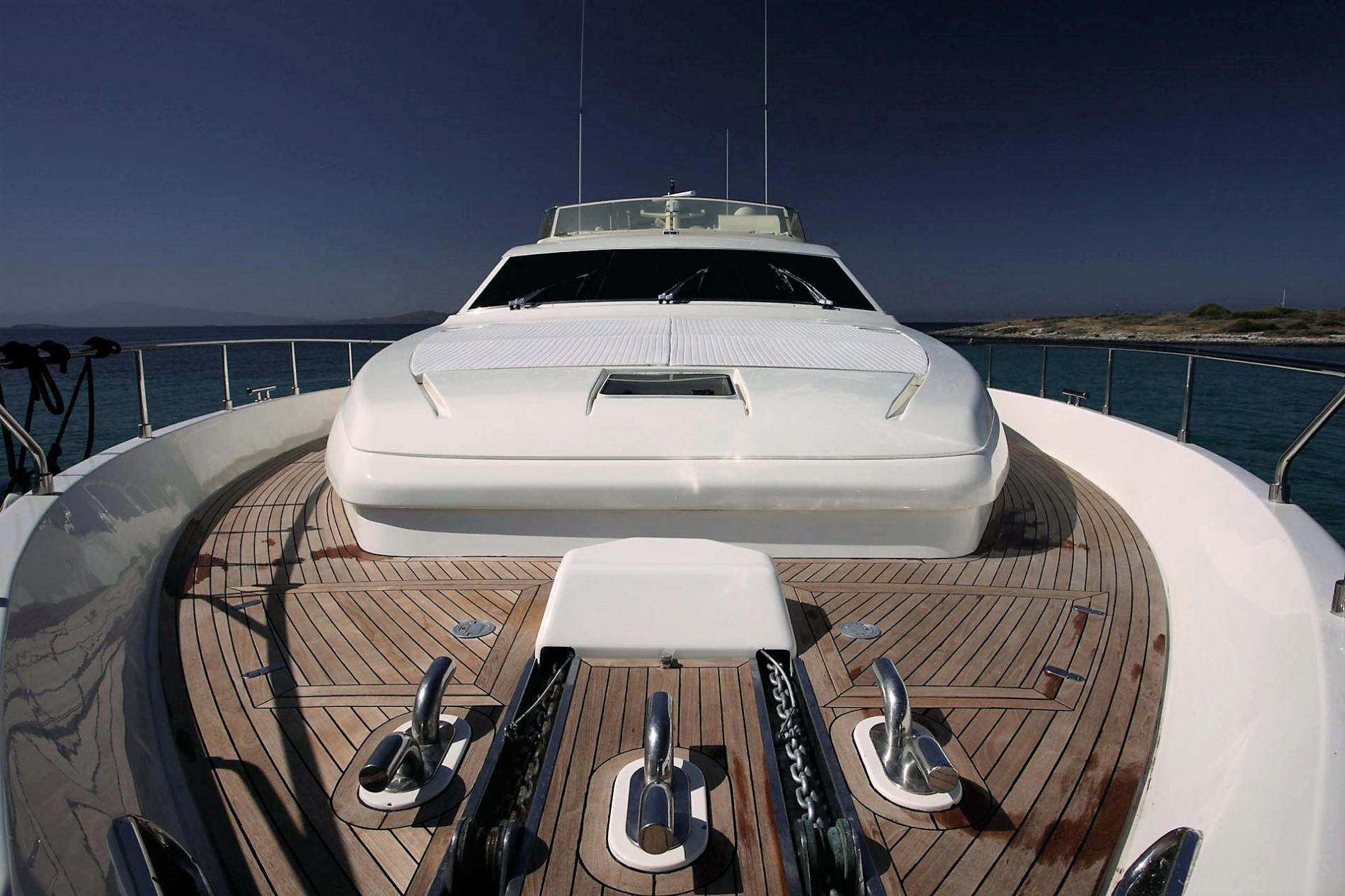Ferretti 80 — photo 27