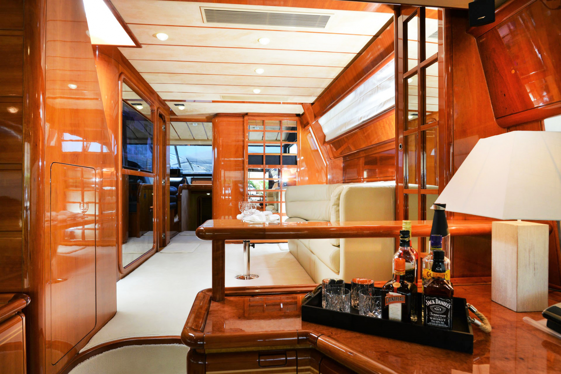 Ferretti 80 — photo 20