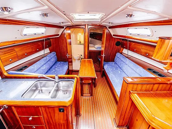 Bavaria Cruiser 36 — photo 2