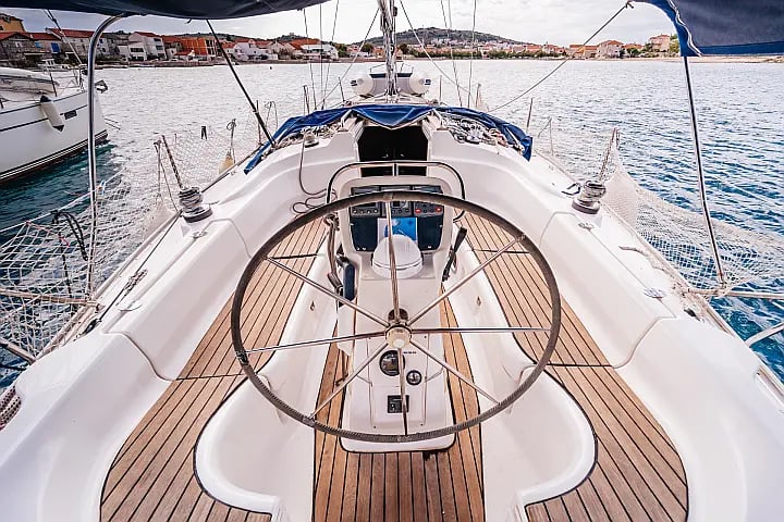 Bavaria Cruiser 36 — photo 4
