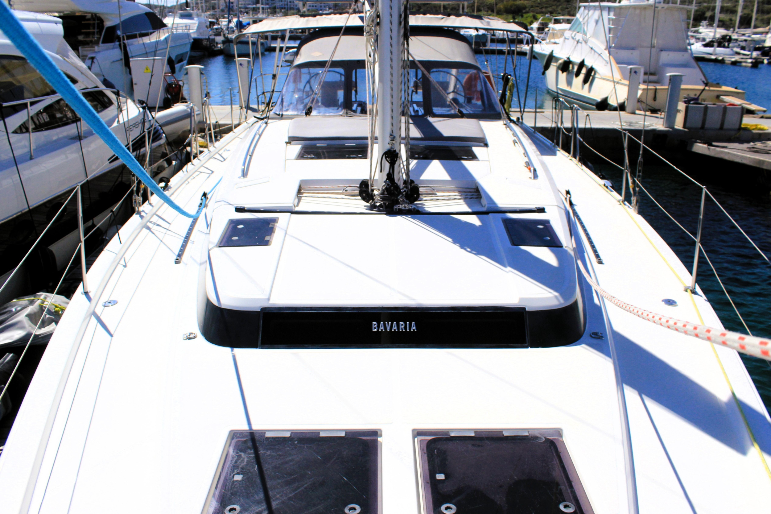 Bavaria C45 Style — photo 3