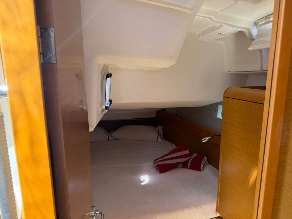 Sun Odyssey 449 — photo 25