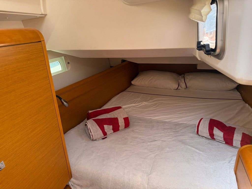 Sun Odyssey 449 — photo 14