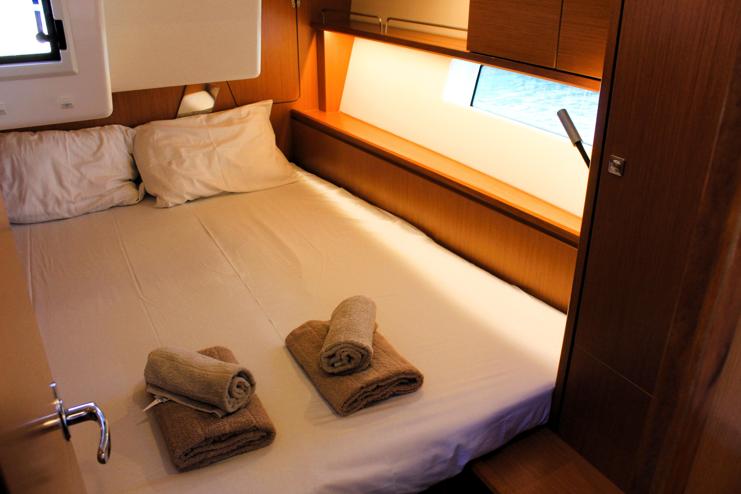 Bavaria C45 Style — photo 19