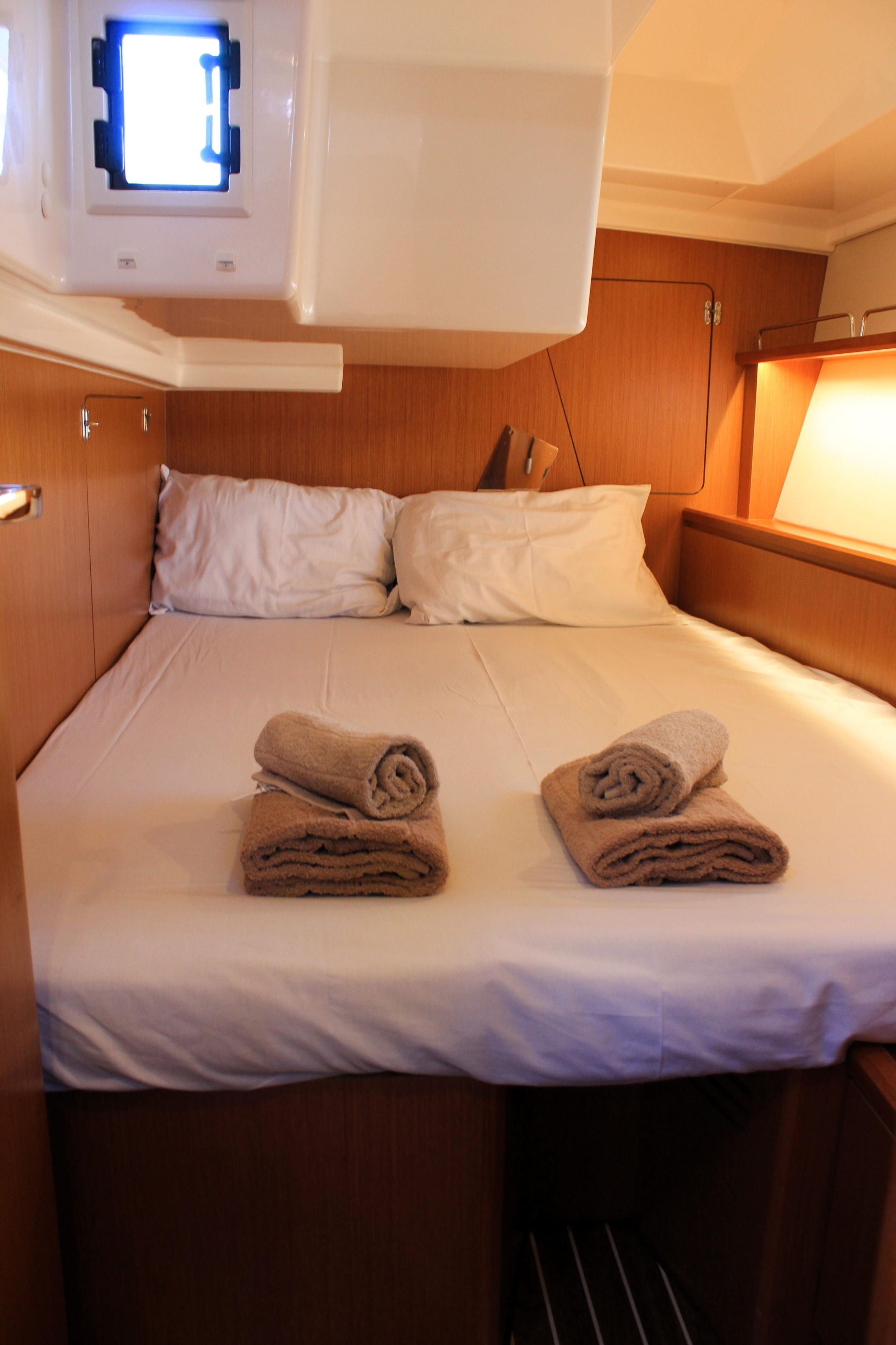 Bavaria C45 Style — photo 14