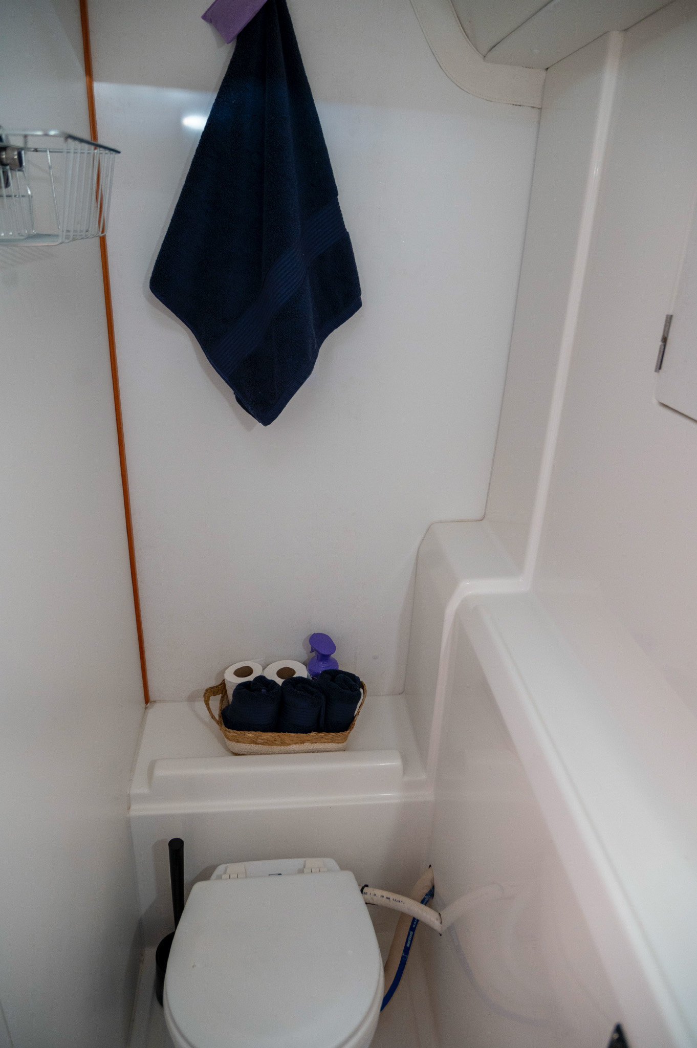 Lagoon 380 S2 — photo 2