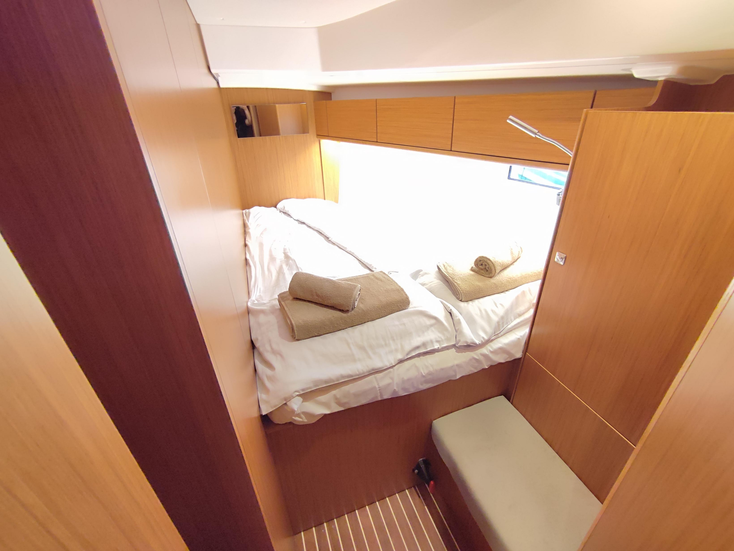 Bavaria Cruiser 46 — photo 22