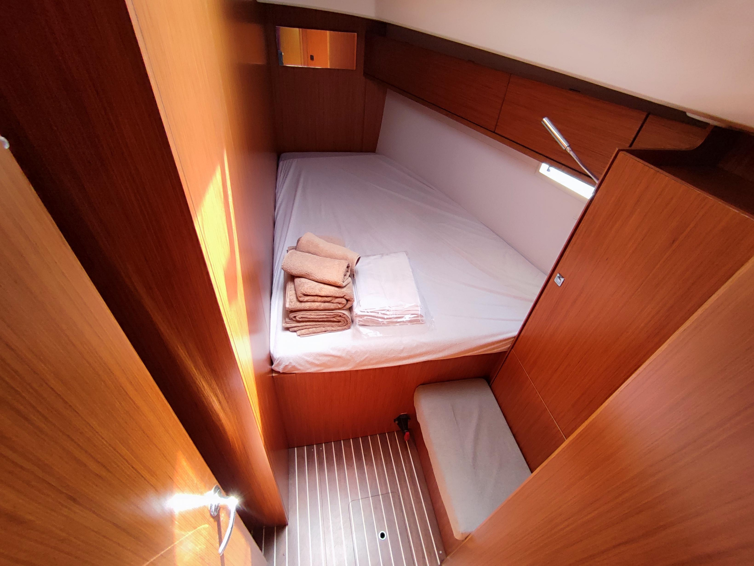Bavaria Cruiser 46 — photo 27