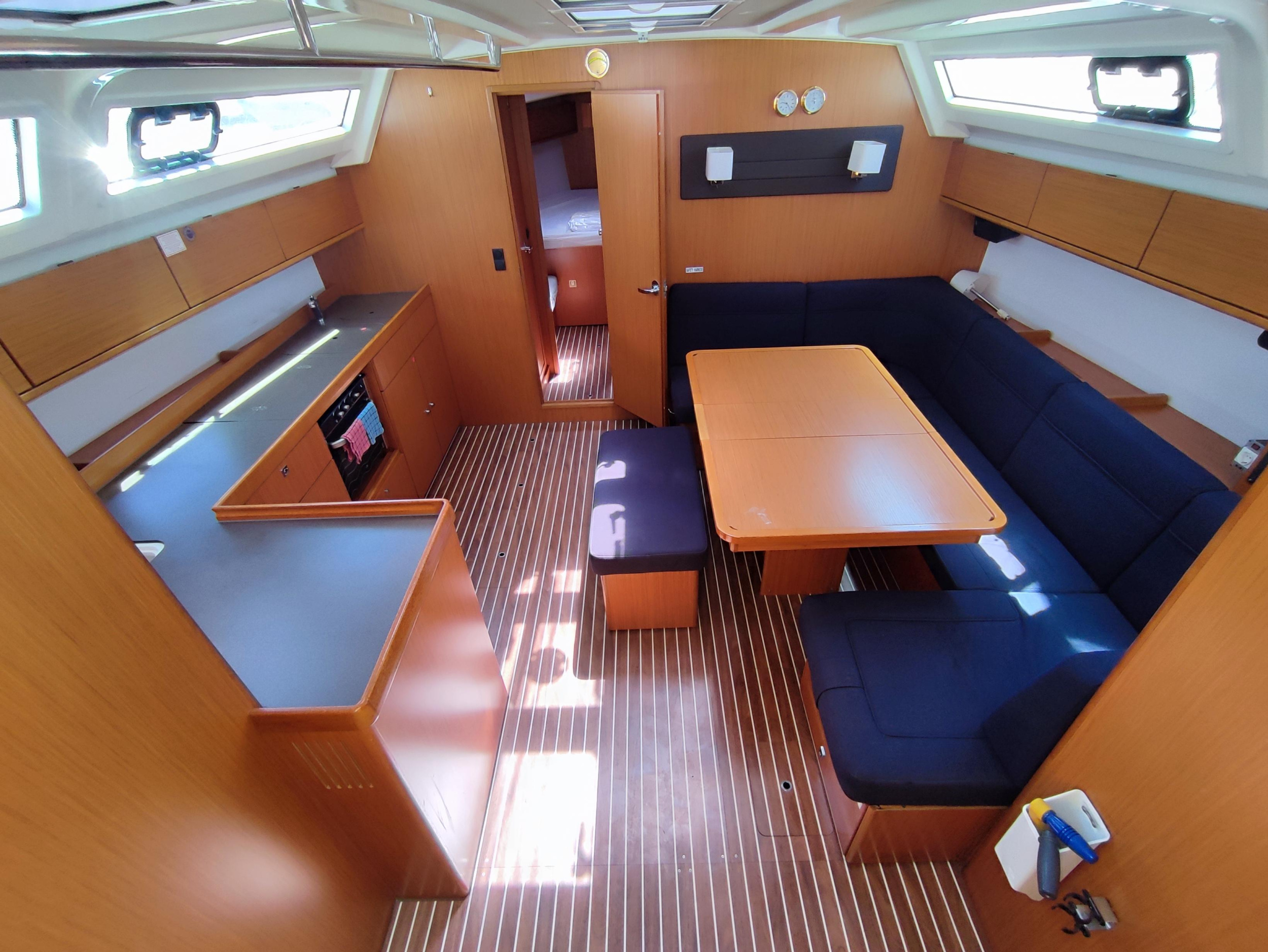 Bavaria Cruiser 46 — photo 20