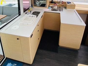 Fountaine Pajot Astréa 42 — photo 10