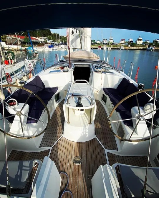 Sun Odyssey 45 — photo 2