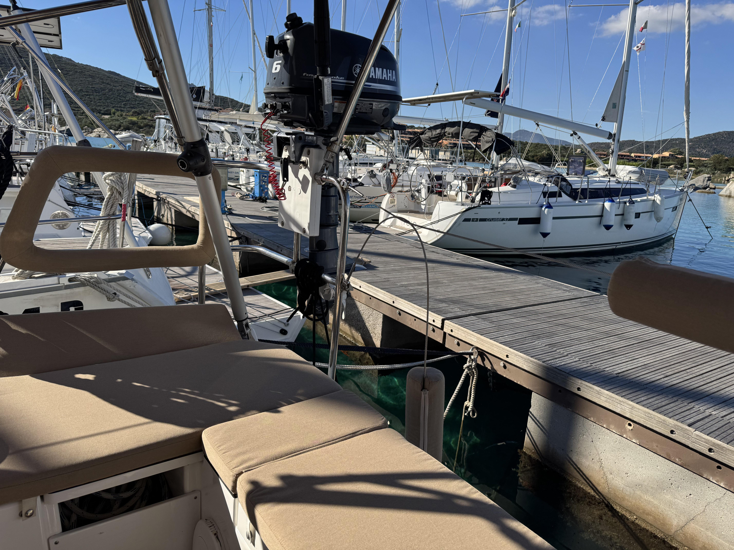 Bavaria 46 Cruiser — photo 37