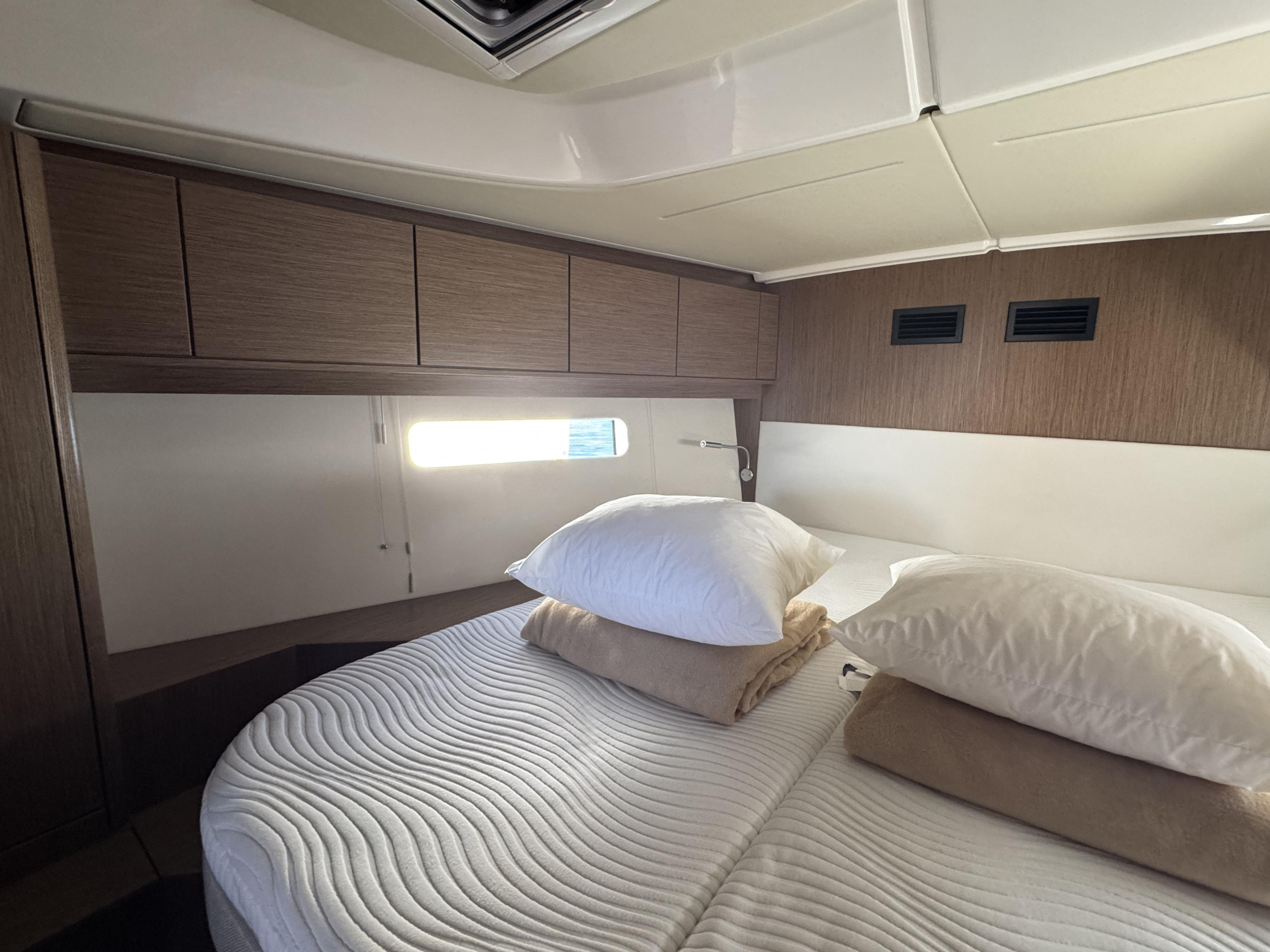 Bavaria 46 Cruiser — photo 25