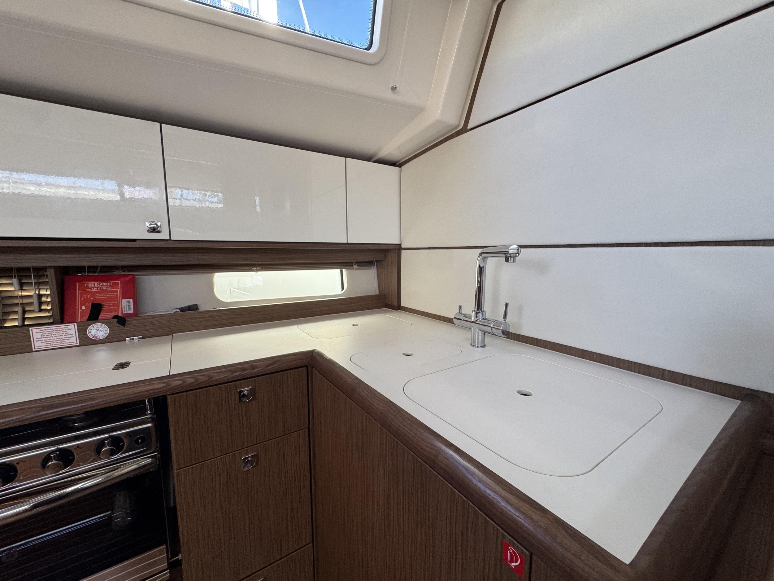 Bavaria 46 Cruiser — photo 32