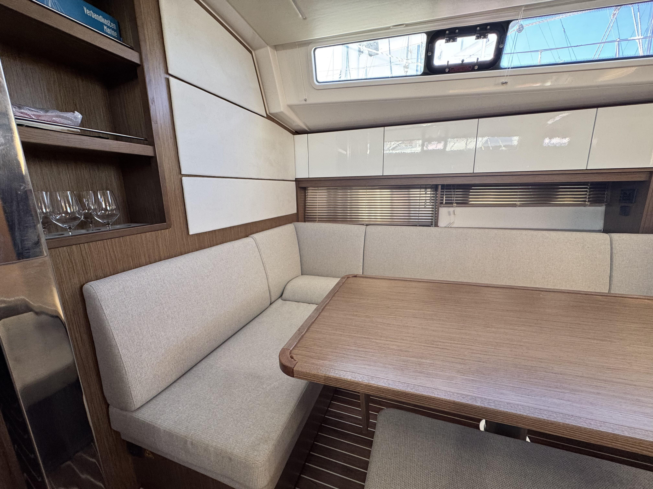 Bavaria 46 Cruiser — photo 14
