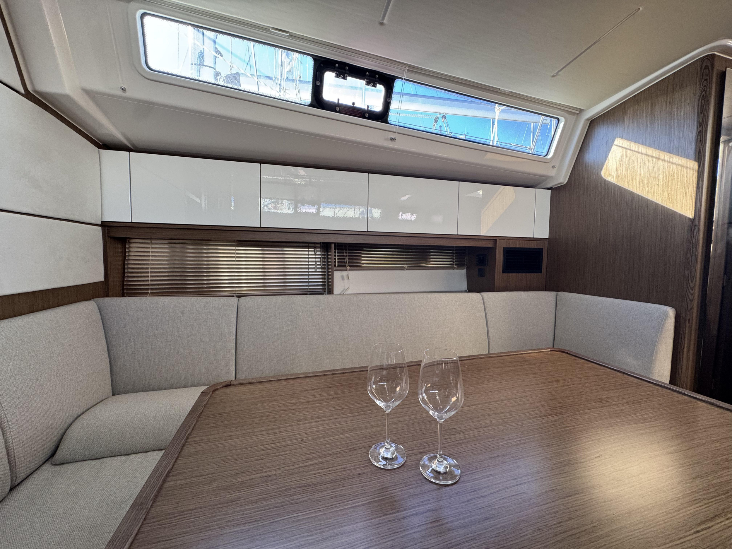 Bavaria 46 Cruiser — photo 5