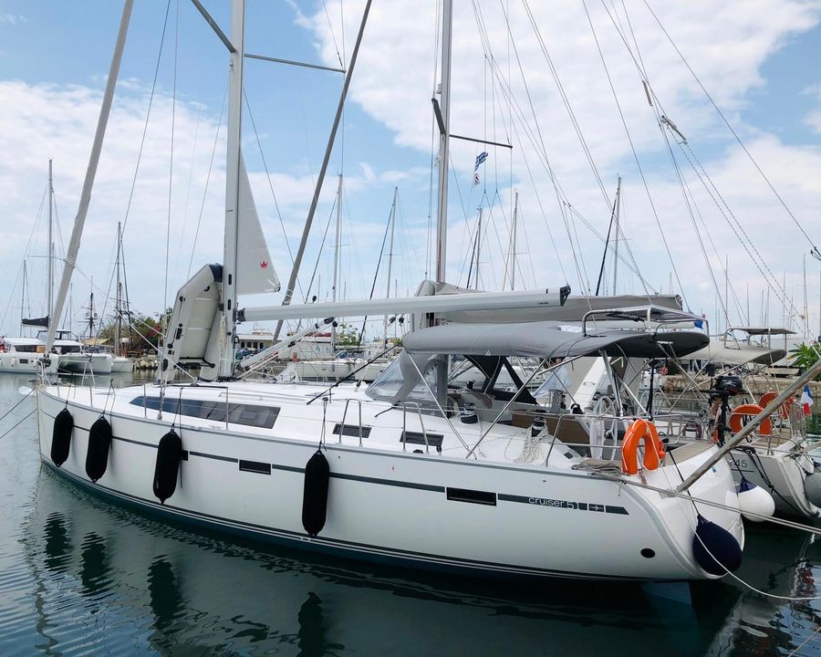Bavaria 51 Cruiser — photo 1