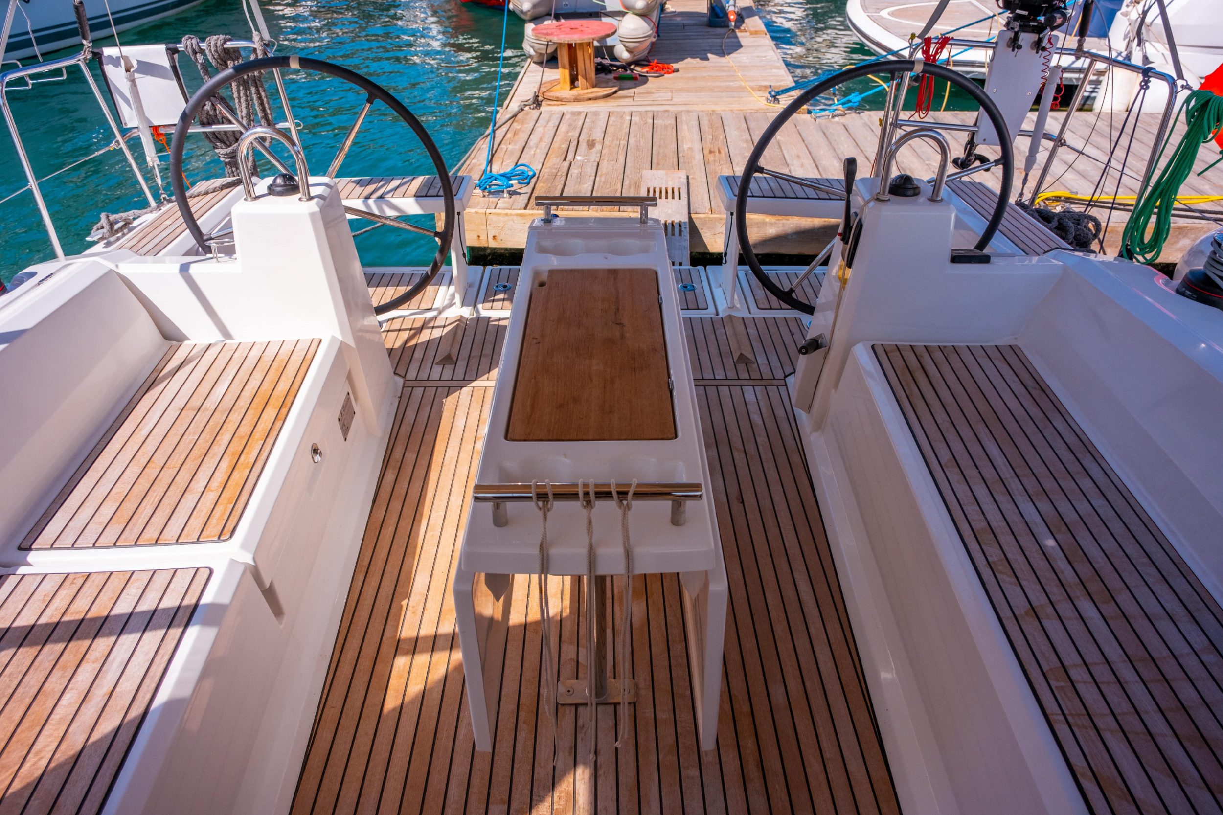 Oceanis 38.1 — photo 23