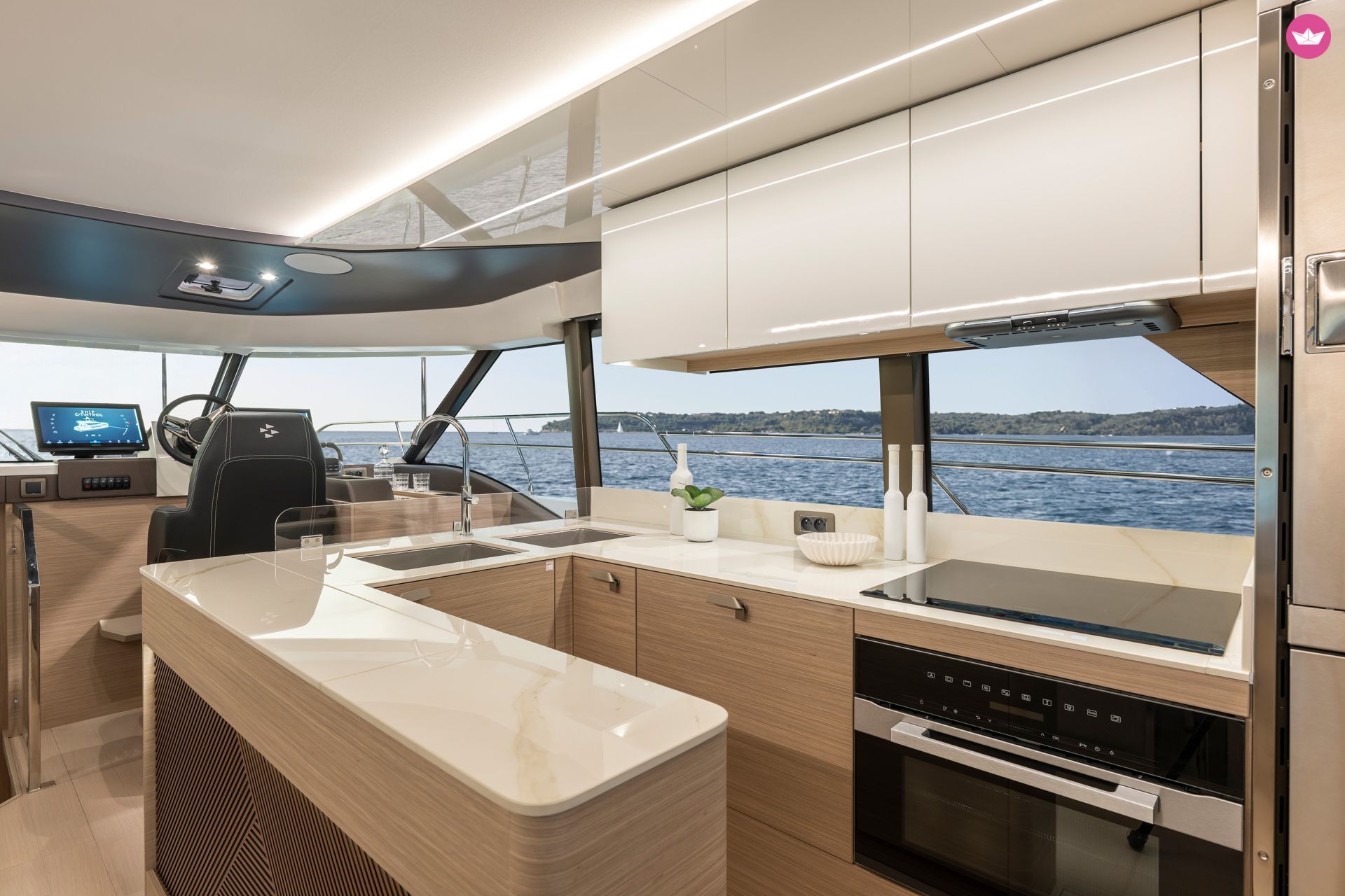 Prestige M48 — photo 9