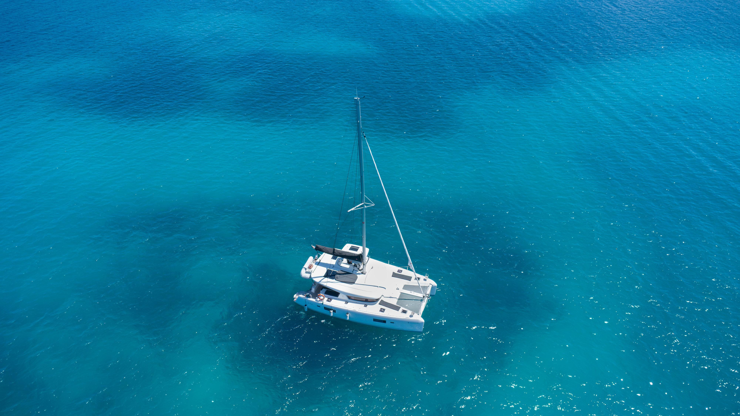 Lagoon 42 — photo 32