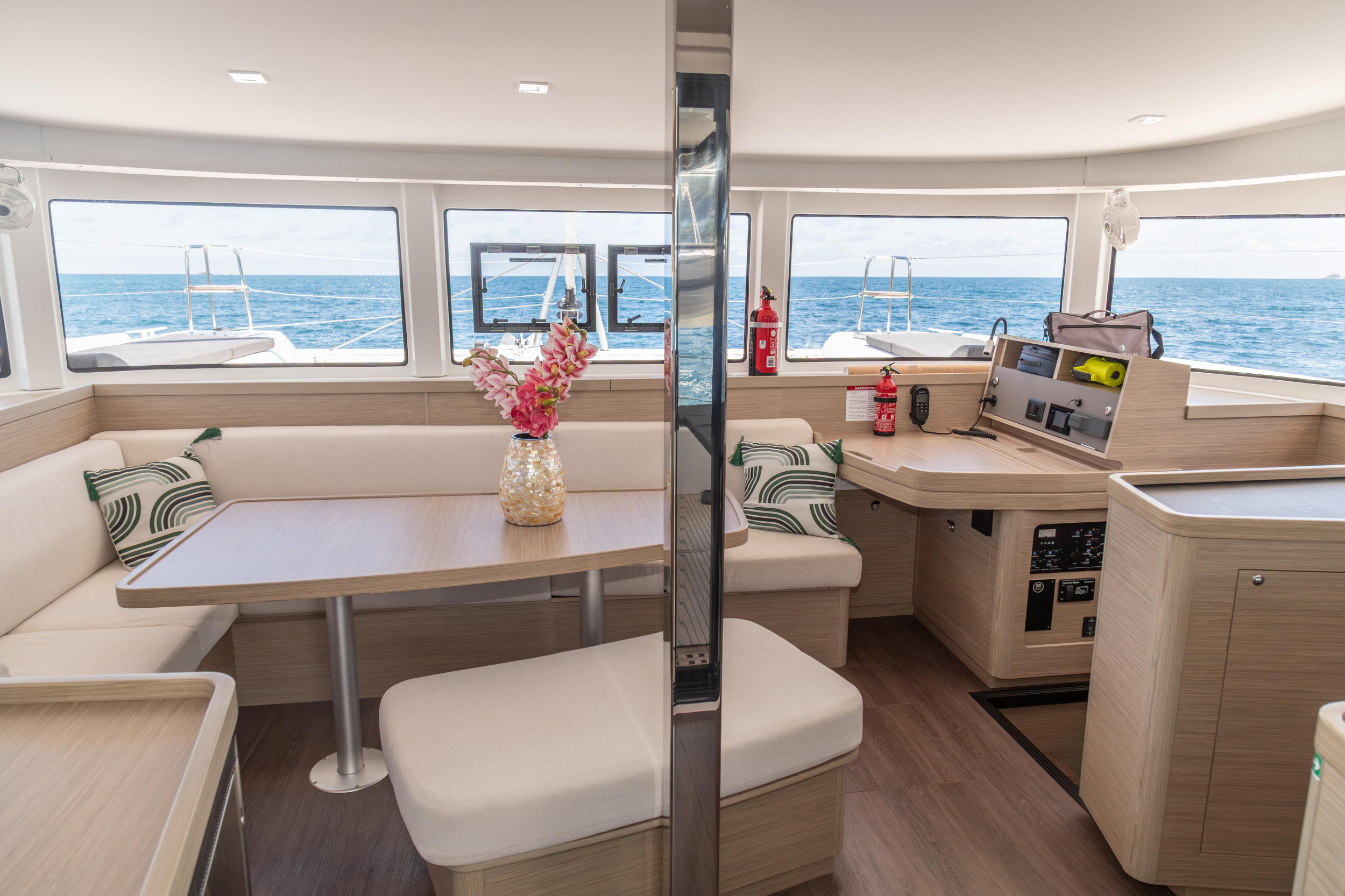 Lagoon 42 — photo 20